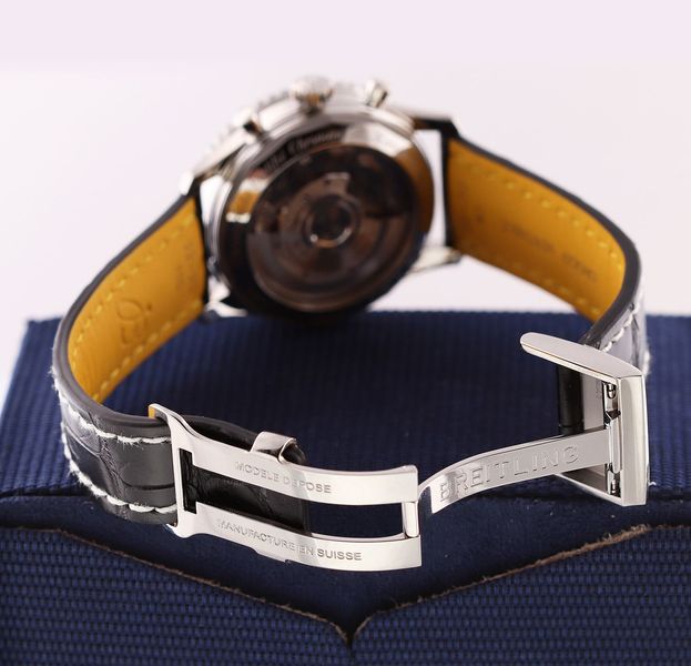 Breitling Navitimer 01 AB0121